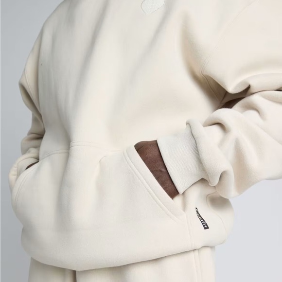 Comfrt Suit Bundle Set Love Collection Small Unisex NWT Limited Edition - Picture 7 of 8